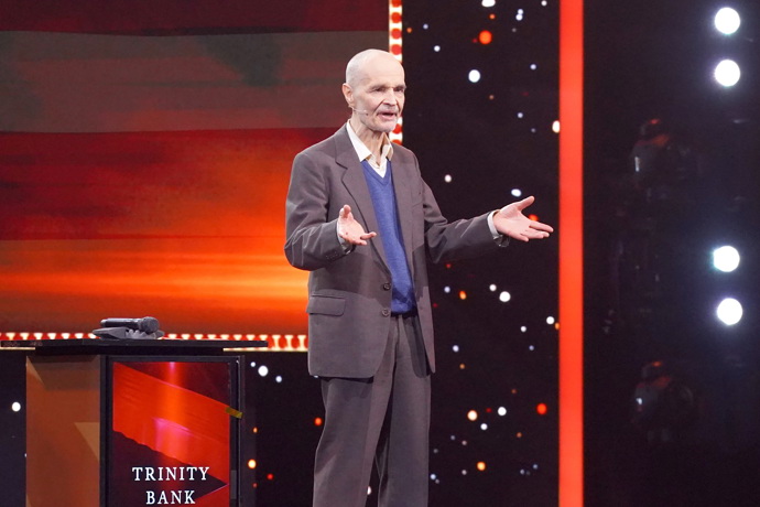 Karel Nešpor dokáže svým smíchem pobavit celý národ.
