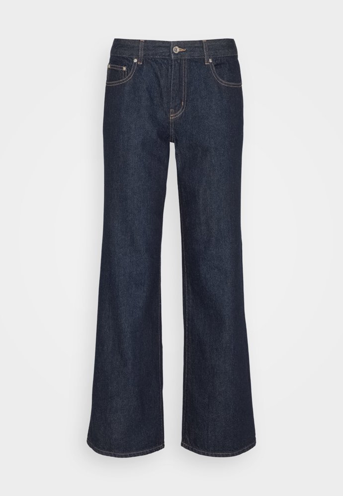 Gina Tricot, 1 270 Kč