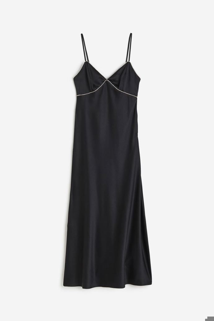 Saténové šaty se štrasovým lemováním, H&M, 949 Kč