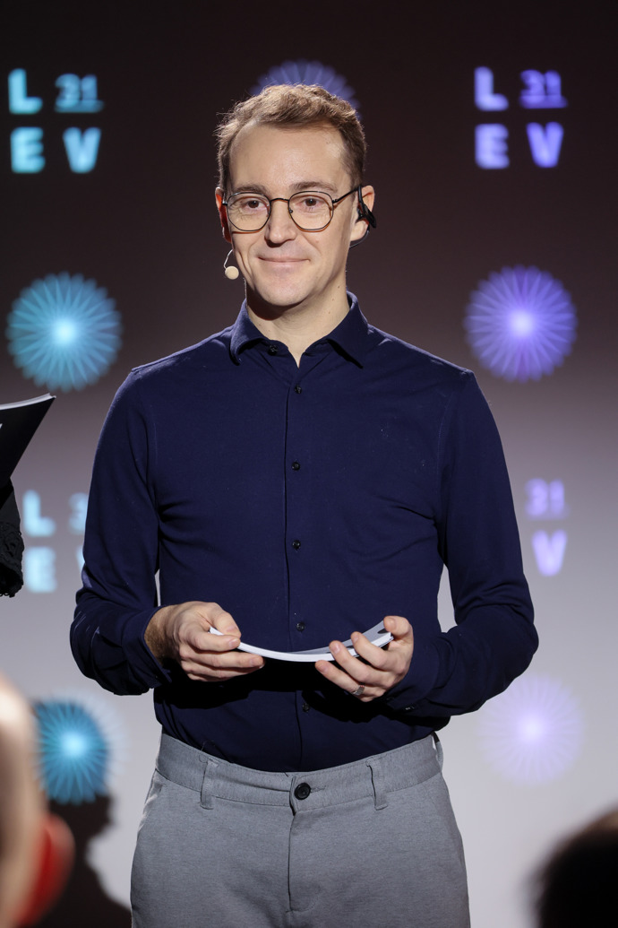 Michal Kern se meditování věnuje i mimo natáčení.