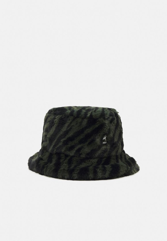 Kangol, 1 410 Kč