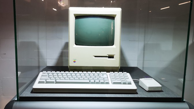 první MacIntosh