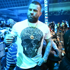 Karlos na Clash of the Stars.