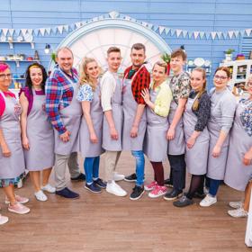 Lenka v soutěži Peče celá země 2024 započala svoji dráhu s efektním dortem z exotického ovoce.