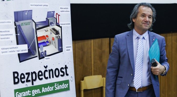 Bezpečnostní poradce Andor Šándor.