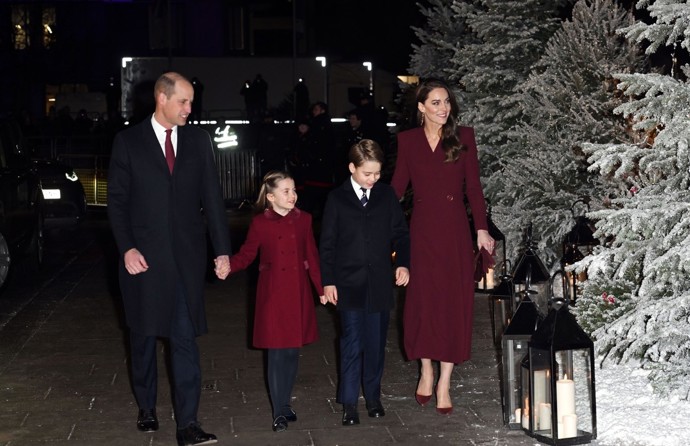 Princ William každopádně nemá problém se o děti postarat. Dokazuje to i ve chvíli, kdy se jeho manželka Kate zotavuje po vážné operaci.