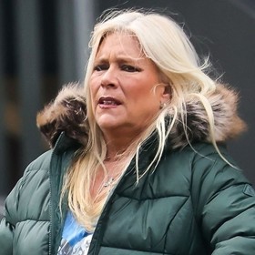 Samantha Fox spáchala ostudu.