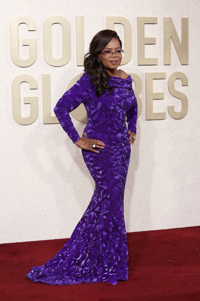 Moderátorka Oprah Winfrey (69) si pro tuto příležitost vybrala róbu Louis Vuitton v její oblíbené fialové barvě.