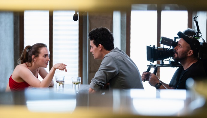 Alžběta Malá hraje v seriálu se svým kolegou, hercem Filipem Březinou.