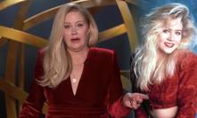 Christina Applegate trpí roztroušenou sklerózou.