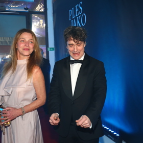 Saša Rašilov a jeho partnerka.