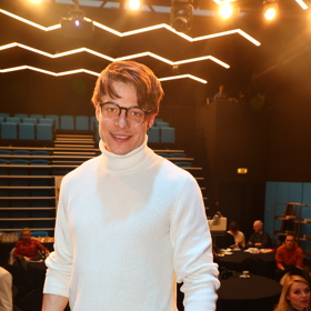 Šimon Obdržálek je fešák.