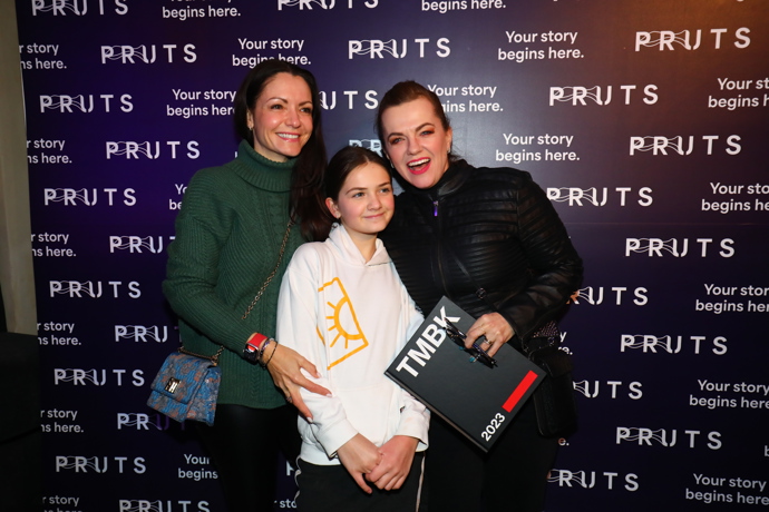 Marta Jandová se také jako starší sestra o rodinné benjamínky dobře stará.