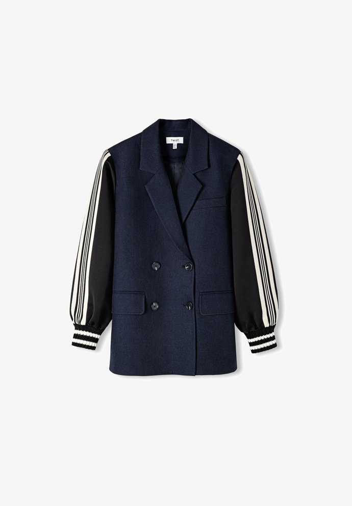 Kombinovaný blejzr, Twist, 5 500 Kč