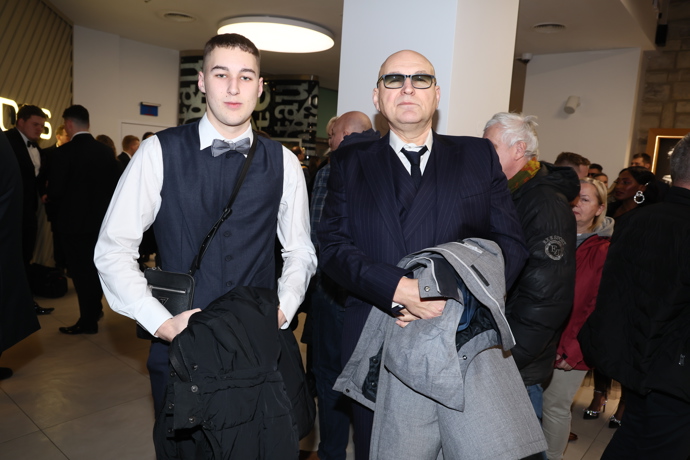 Po čtyřiceti letech s kapelou Tři sestry si Fanánek cení klidu, který našel v rodině a obyčejných radostech.