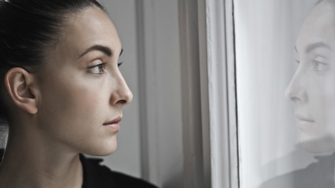 Petra (34): Manžel vydělává pohádkové peníze. Sobě za ně koupí všechno, mně a dětem nic