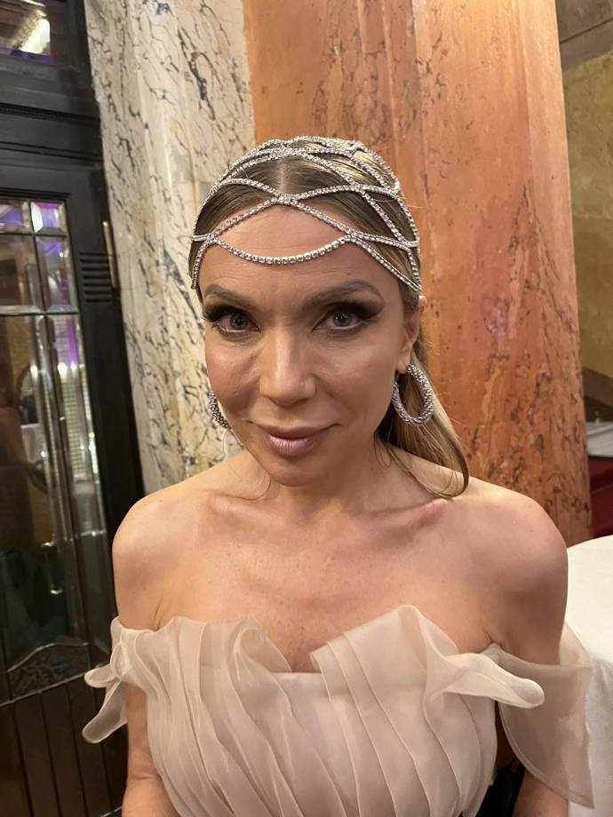 Jana Pištejová na ples vynesla šperky, které sama vytvořila.