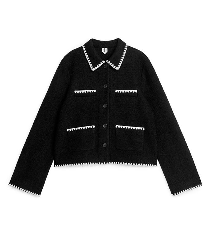 Kabátek s vyšívaným límcem, Arket, 1 749 Kč