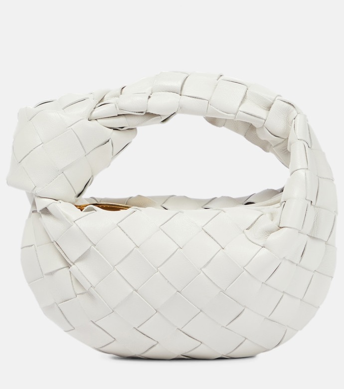 Miniaturu kabelky Jodie pořídíte za asi 32 000 Kč.