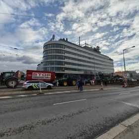 Protest na magistrále.