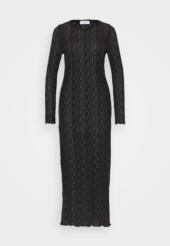 Podobně efektní model najdete u značky Envii za 1 690 Kč.