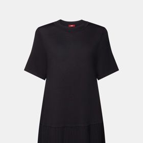 Šaty s plisovanými dolními partiemi, Esprit, 1 749 Kč)