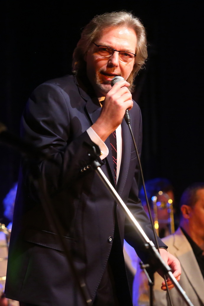 Zpěvák Dušan Kollár je známým muzikálovým hercem.