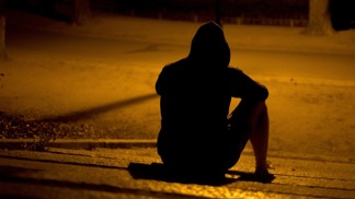 Zápletka jako ze špatné detektivky: Zmizení Zebba Quinna doprovázelo opuštěné auto, vzkaz napsaný rtěnkou a štěně labradora