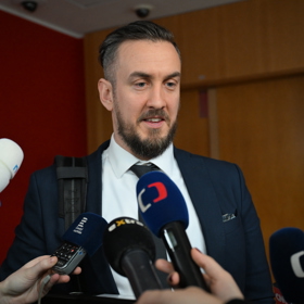 Obhájce Jana Cimického, Miroslav Kučerka.