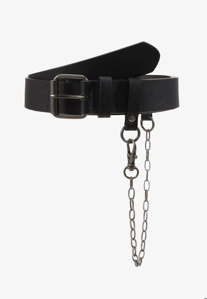 Zajímavý řetízkový detail ozvláštňuje pásek Pier One za 400 Kč.