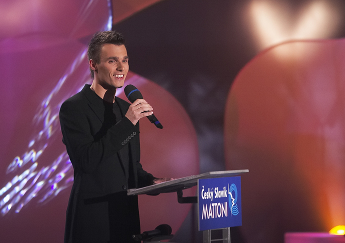 Na archivní fotografii z předávání cen Český slavík.