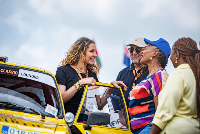 Olga Lounová na fotografiích z Afriky, které Lifee poskytla k publikaci. 