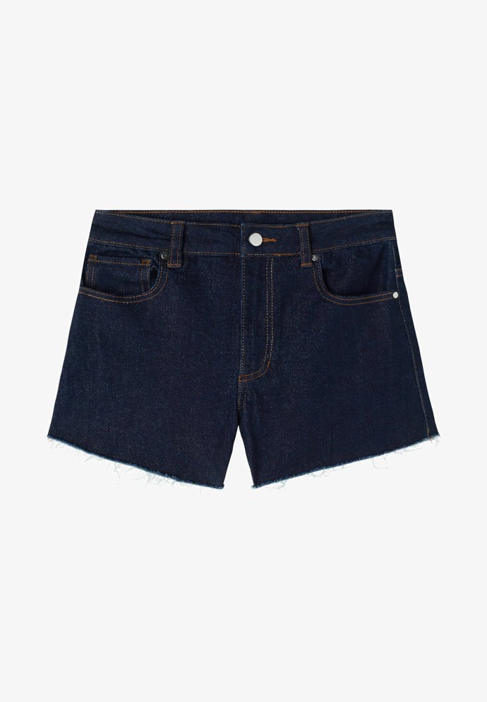 Šortky, Tezenis, 549 Kč