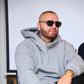 V rozhovoru pro eXtra.cz se Rytmus rozpovídal nejen o samotném natáčení, ale i o samotné době devadesátých let, ve kterých se děj snímku odehrává. 