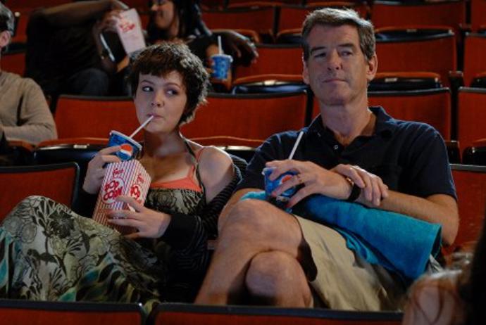 Rozježený pixie střih měla Carey Mulligan ve filmu Dar v roce 2009.