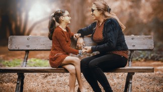 Ljuba (42): Nedaří se mi najít cestu k dvanáctileté dceři. Chce žít s otcem, který nás kdysi připravil o všechno
