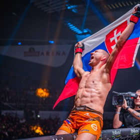 Slovák Rony Paradeiser se v přípravě potýkal se značnými problémy - čelil dvakrát covidu-19. 