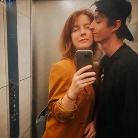 Anna Fixová a Denis Šafařík mají mezi sebou desetiletý věkový rozdíl.