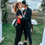 Tahle společná fotografie Anny Fixové a Denise Šafaříka vyvolala spekulace o tom, zda pár neplánuje svatbu.