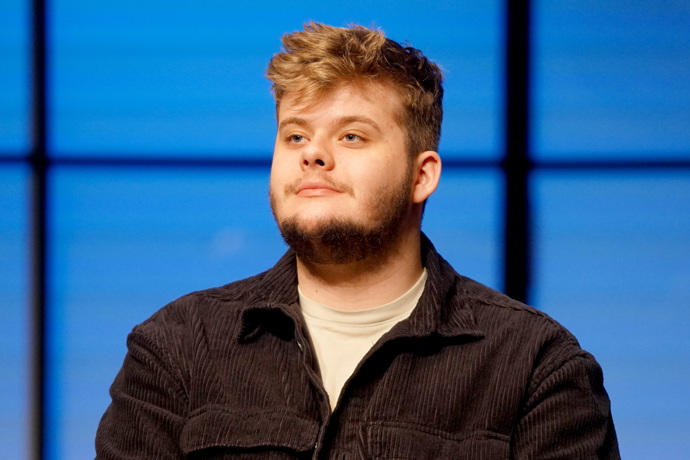 Bořek o sobě tvrdí, že tátovi na první pohled není podobný.