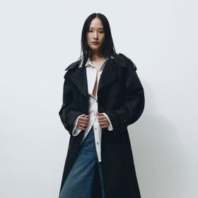 Košile pod trenčkot pro jarní počasí. Trenčkot, H&M, 2 199 Kč