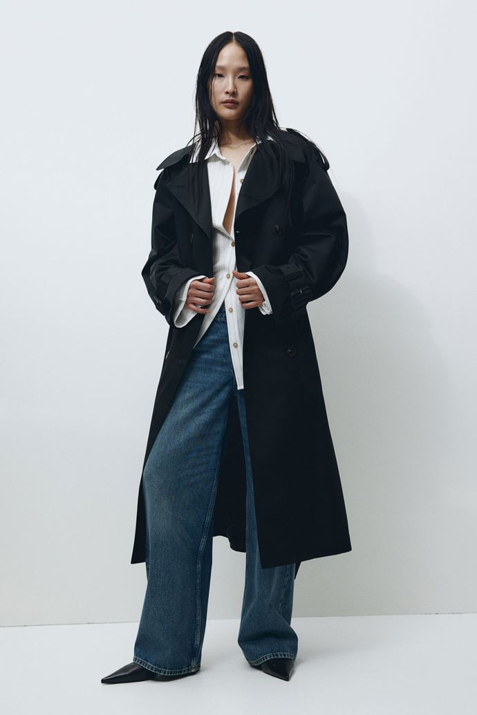 Košile pod trenčkot pro jarní počasí. Trenčkot, H&M, 2 199 Kč