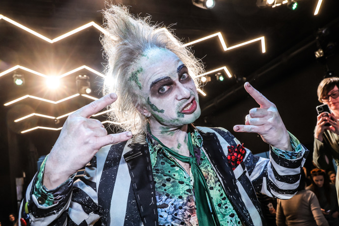 Beetlejuice v podání Jana Sklenáře.