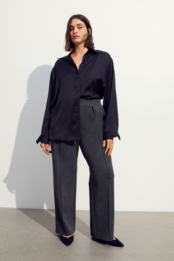 Pro plus size je mnohem lepší, když je košile zastrčená napůl. Košile, Mango, 479 Kč