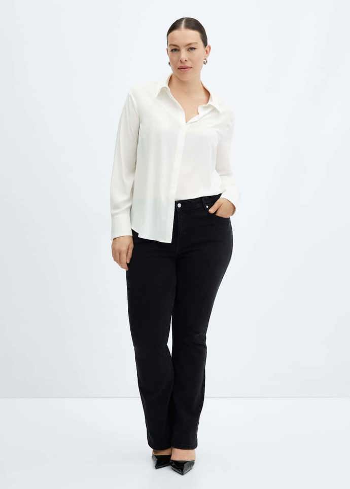 Pro plus size je mnohem lepší, když je košile zastrčená napůl. Košile, Mango, 699 Kč
