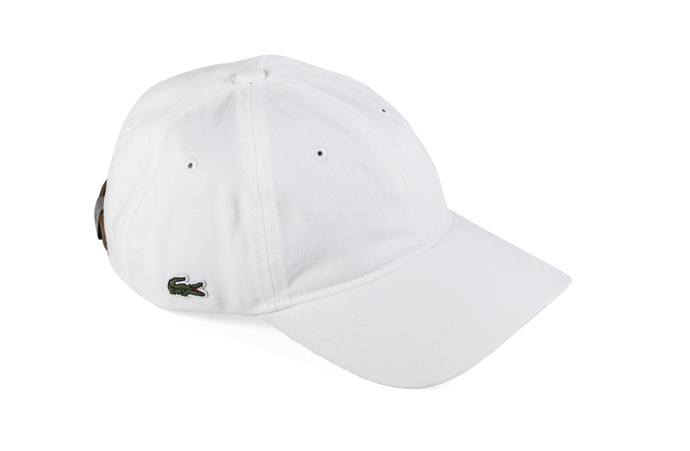 Kšiltovka Lacoste, Fashion Arena Prague Outlet, původní cena 1 759 Kč, outletová cena 1 231 Kč.