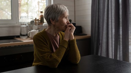 Alena (62): Dcera chce, abych prodala chatu, prý ji brzy nebudu zvládat. Jenže já to tam miluji
