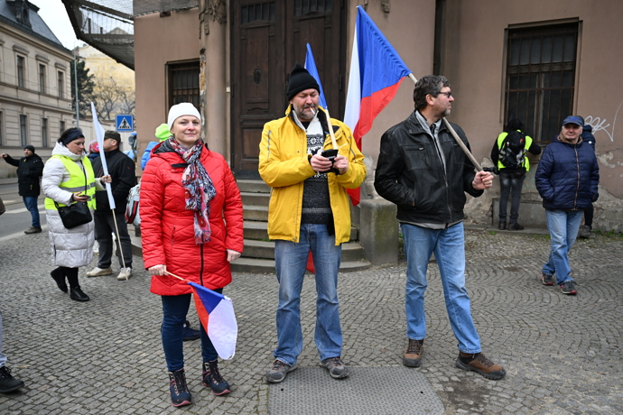 Nespokojení zemědělci přijeli do Prahy demonstrovat proti vládě.