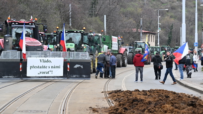 FOTO: Nespokojení zemědělci přijeli do Prahy demonstrovat proti vládě.