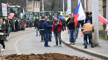 FOTO: Nespokojení zemědělci přijeli do Prahy demonstrovat proti vládě.